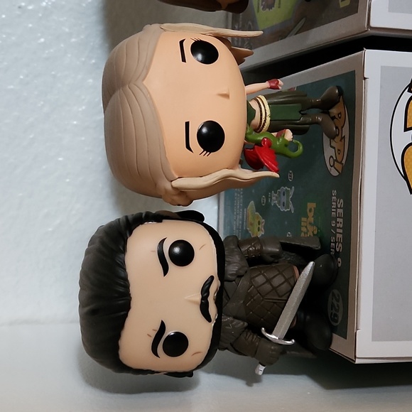 Game of thrones funko pops set of 4 - Picture 2 of 3